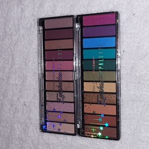 Eyeshadow pallets